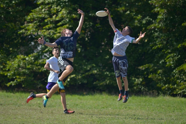 Ultimate frisbee