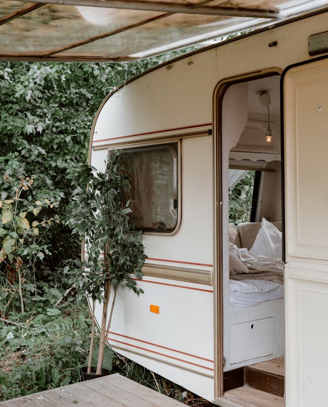 Location camping-car : voyager librement et découvrir autrement les routes